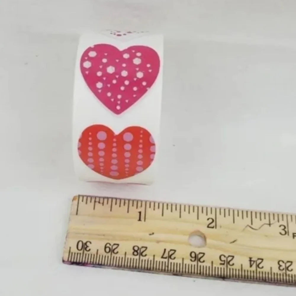 500 Pieces Roll Heart Sealing Sticker